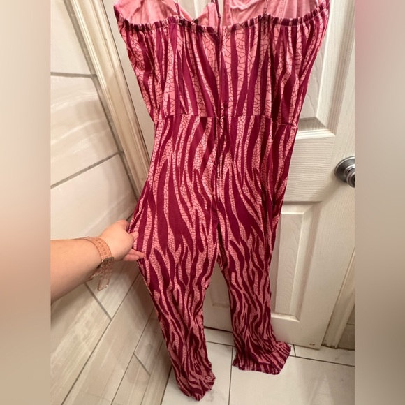 Zebra print jumpsuit - Picture 2 of 3